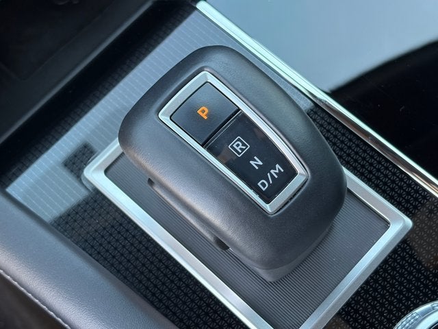 2024 Mitsubishi Outlander Base