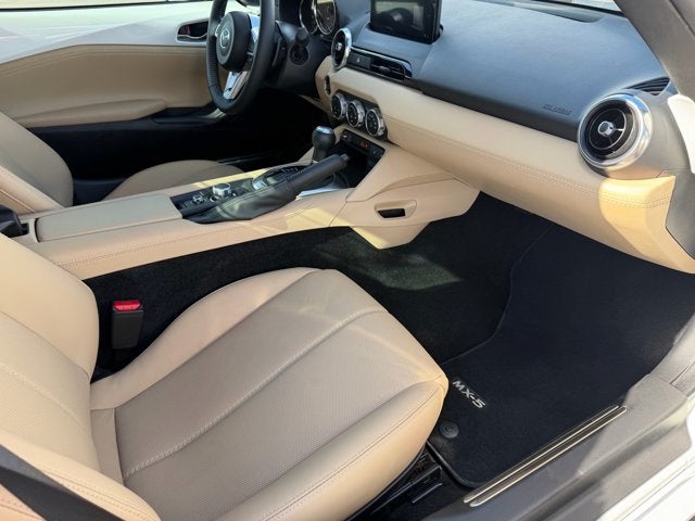 2025 Mazda Mazda MX-5 Miata RF Grand Touring