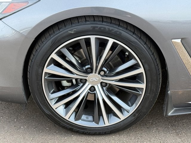 2019 INFINITI Q60 3.0t LUXE