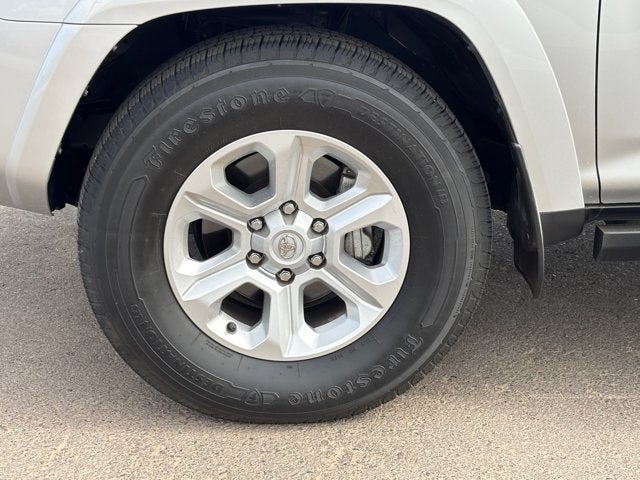2022 Toyota 4Runner SR5
