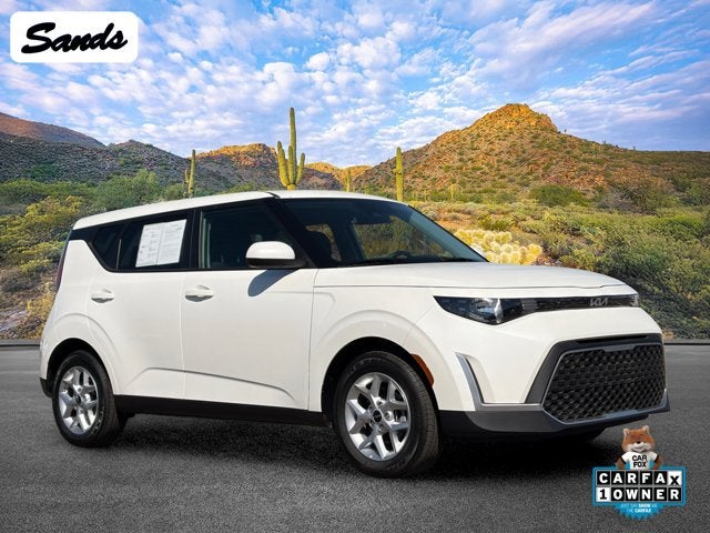2025 Kia Soul Base