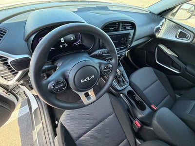 2025 Kia Soul Base