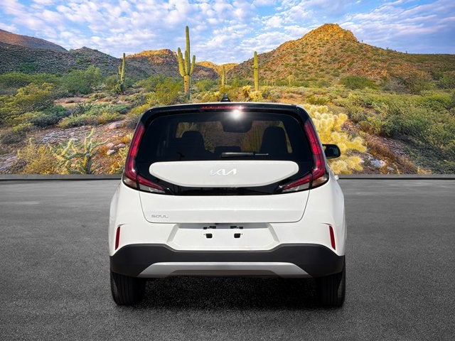 2025 Kia Soul Base