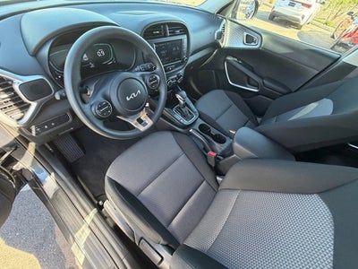 2025 Kia Soul Base