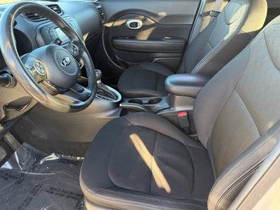2017 Kia Soul Base