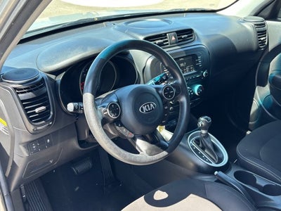 2017 Kia Soul Base