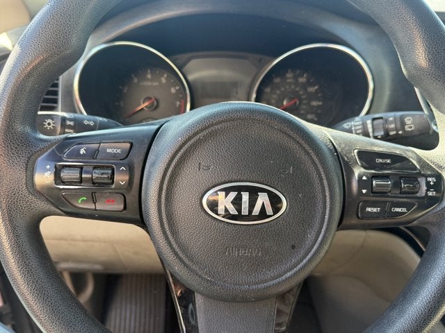 2016 Kia Sedona LX