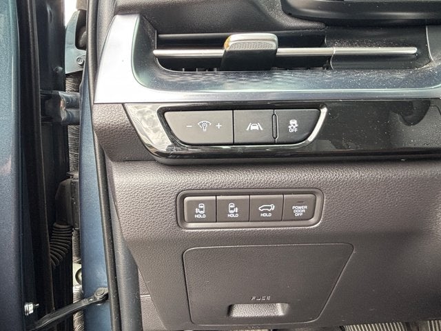 2022 Kia Carnival SX