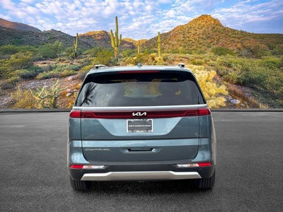 2022 Kia Carnival SX