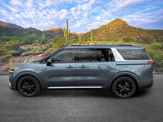 2022 Kia Carnival SX
