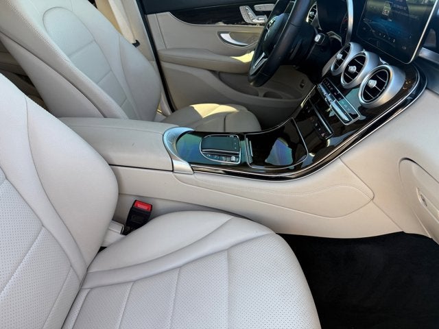 2021 Mercedes-Benz GLC GLC 300