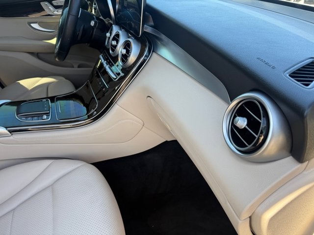 2021 Mercedes-Benz GLC GLC 300